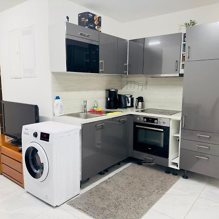 Fully Equipped Apartment 3 Rooms 5 Bed Amburgo Esterno foto